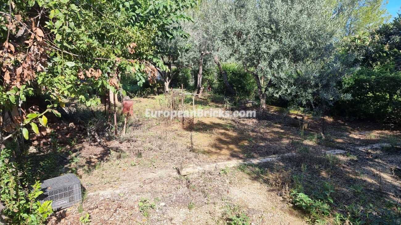 4 bedroom Finca/Country House for sale in Xativa with pool - € 139,950 (Ref: 8661602)