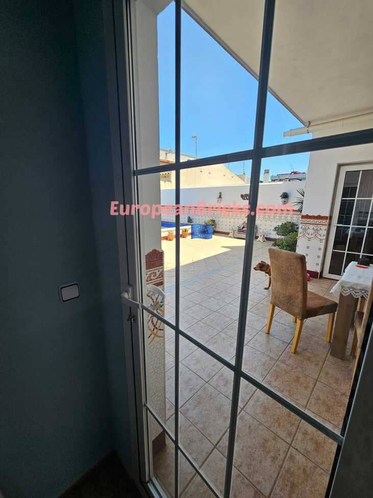 6 soveværelse Byhus til salg i Xativa med swimmingpool - € 430.000 (Ref: 8774840)