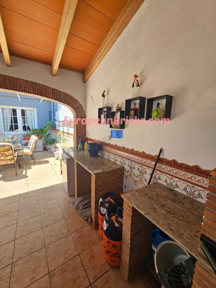 6 soveværelse Byhus til salg i Xativa med swimmingpool - € 430.000 (Ref: 8774840)