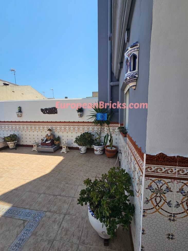 6 soveværelse Byhus til salg i Xativa med swimmingpool - € 430.000 (Ref: 8774840)