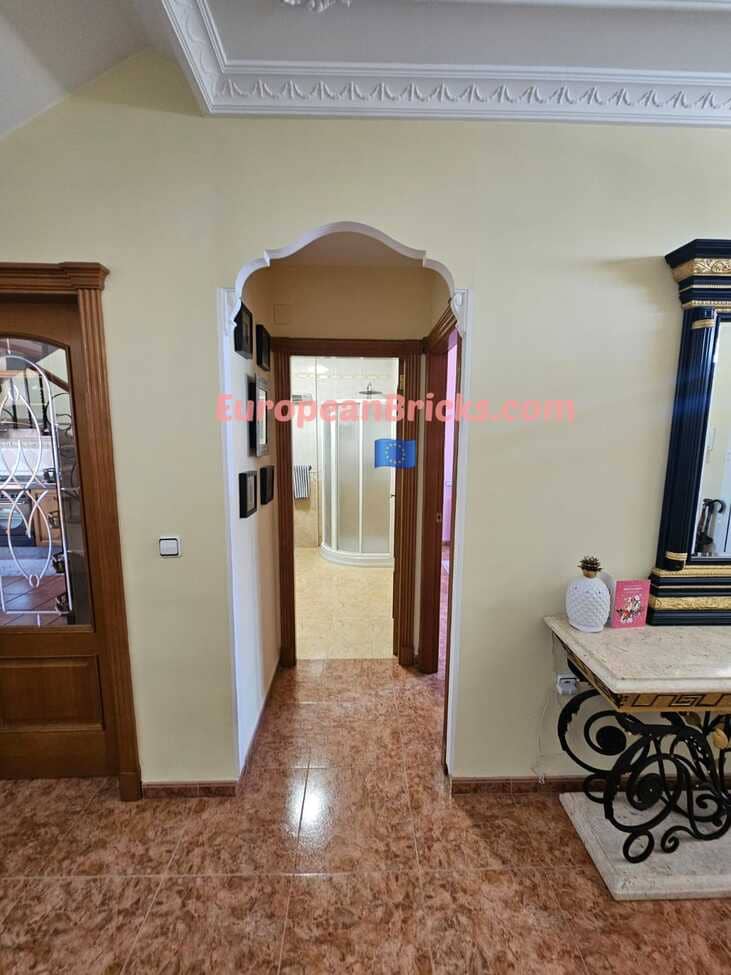 6 soveværelse Byhus til salg i Xativa med swimmingpool - € 430.000 (Ref: 8774840)