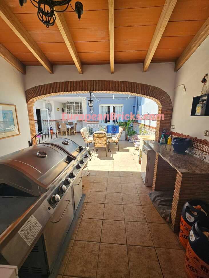 6 soveværelse Byhus til salg i Xativa med swimmingpool - € 430.000 (Ref: 8774840)