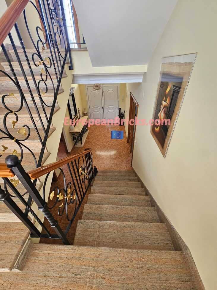 6 soveværelse Byhus til salg i Xativa med swimmingpool - € 430.000 (Ref: 8774840)