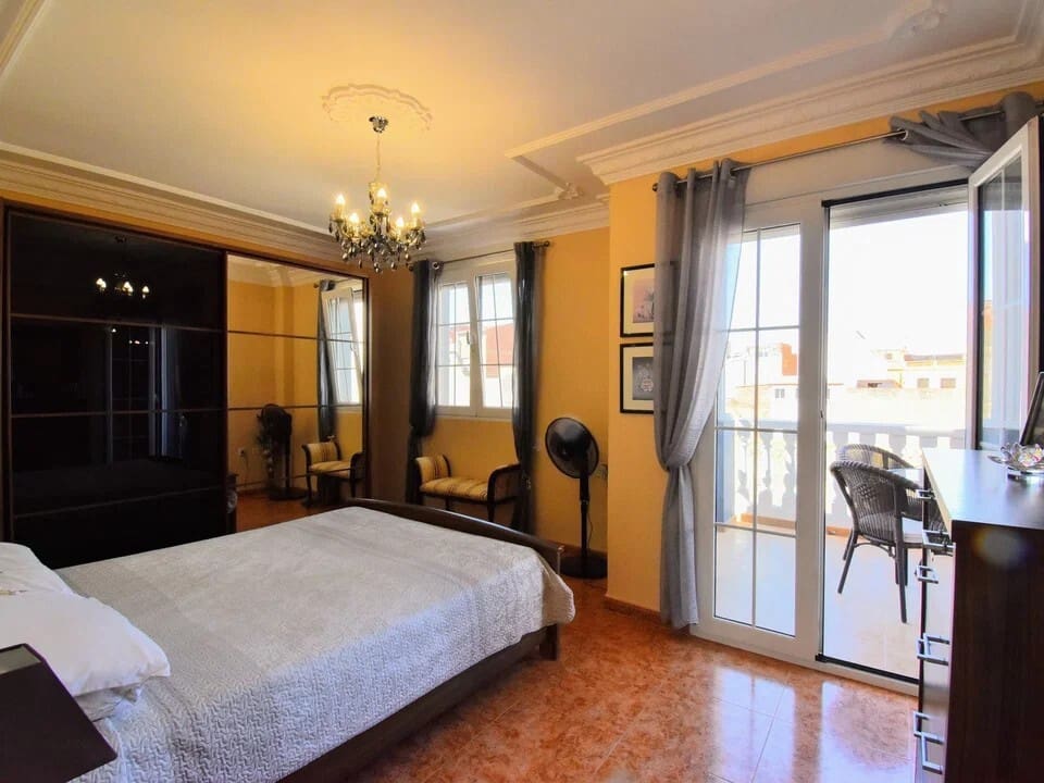 6 soverom Hus til salgs i Canals med svømmebasseng garasje - € 430 000 (Ref: 8774840)
