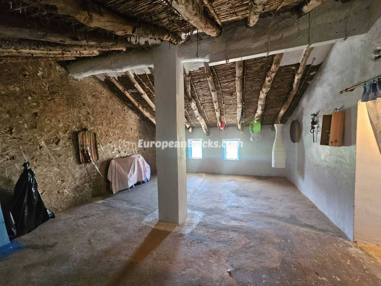 5 soverom Finca/Herregård til salgs i Xativa med svømmebasseng garasje - € 275 000 (Ref: 8935536)