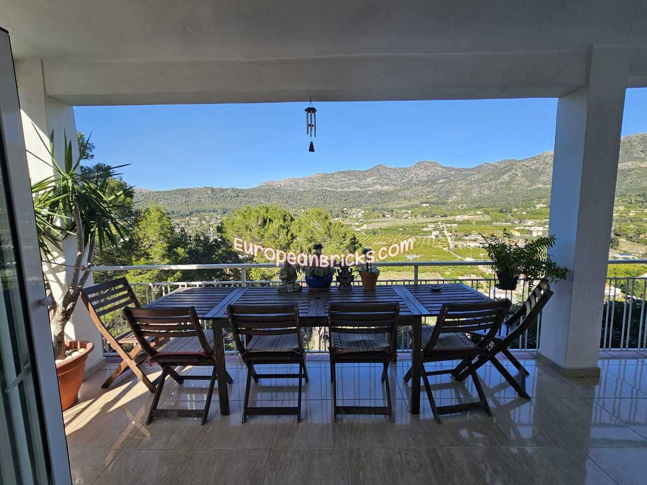 4 soveværelse Villa til salg i Alzira med swimmingpool garage - € 225.000 (Ref: 8935537)