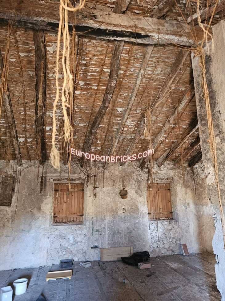 3 soveværelse Byhus til salg i Canals - € 75.000 (Ref: 8940171)