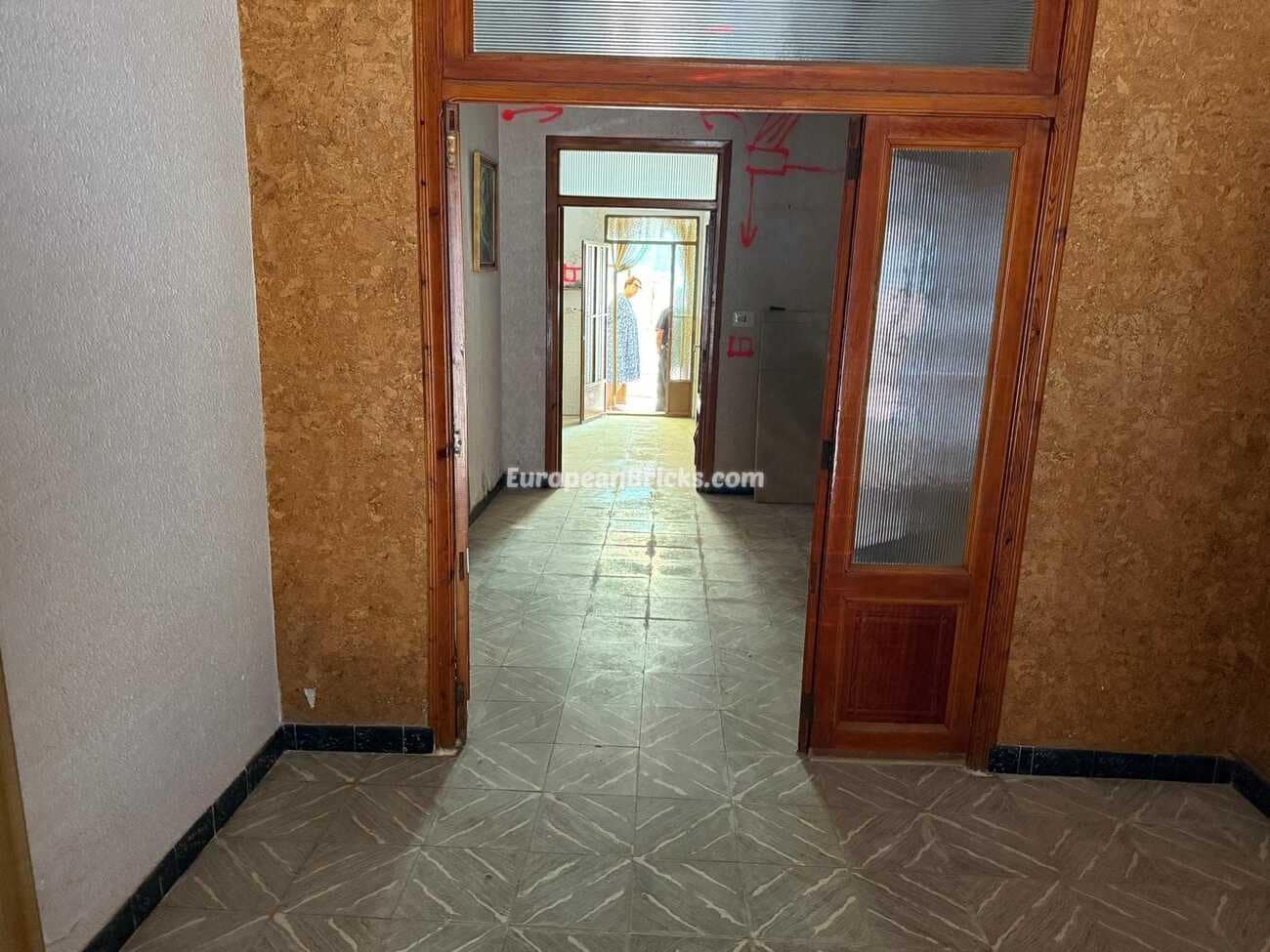 4 soveværelse Byhus til salg i Anna - € 95.000 (Ref: 9033256)