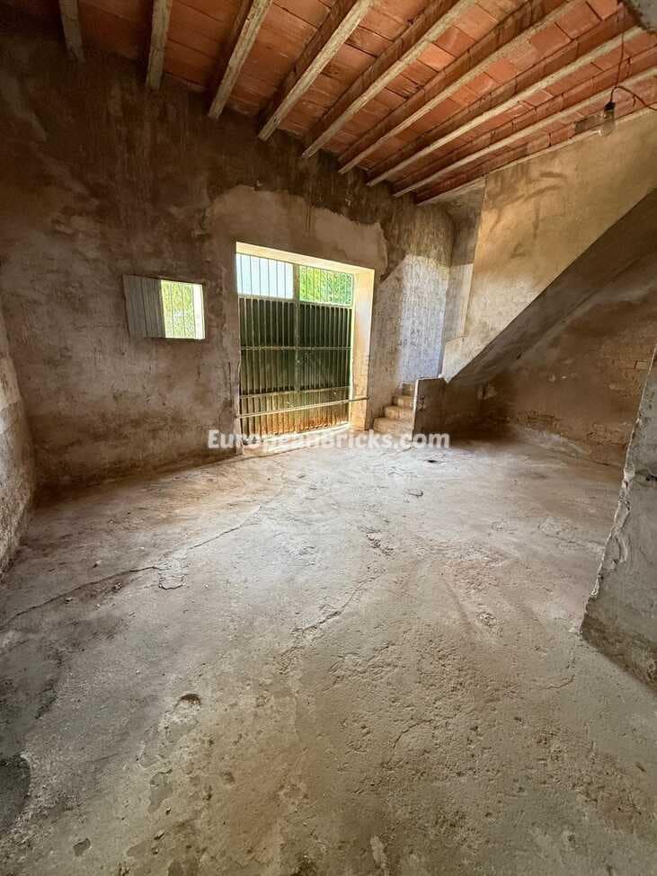 4 soveværelse Byhus til salg i Anna - € 95.000 (Ref: 9033256)