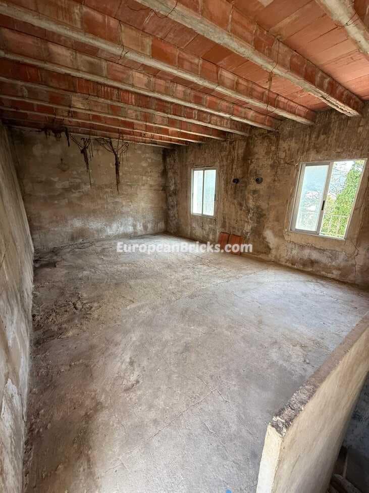 4 soveværelse Byhus til salg i Anna - € 95.000 (Ref: 9033256)