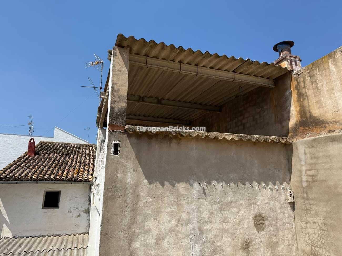 4 soveværelse Byhus til salg i Anna - € 95.000 (Ref: 9033256)