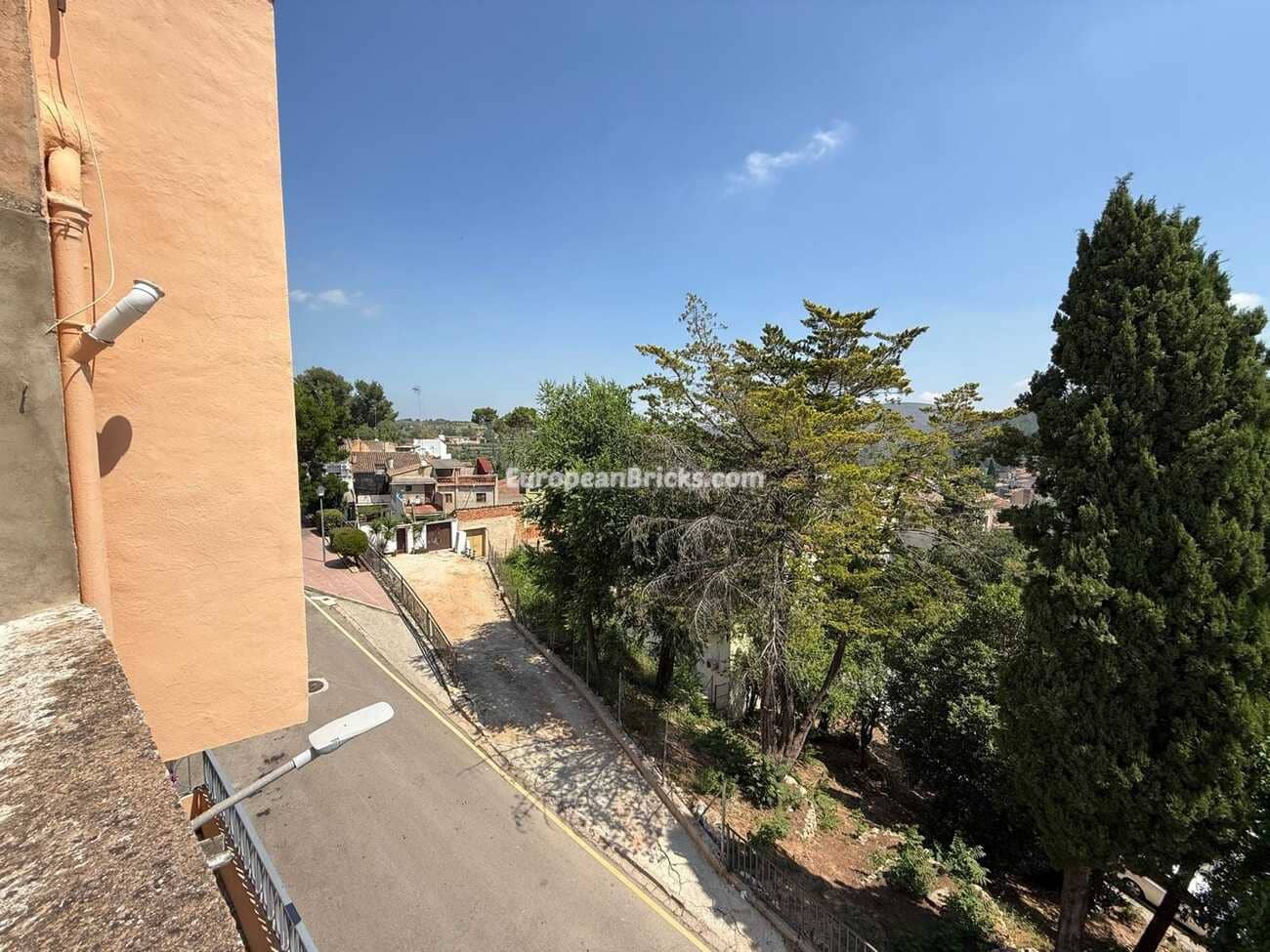 4 soveværelse Byhus til salg i Anna - € 95.000 (Ref: 9033256)