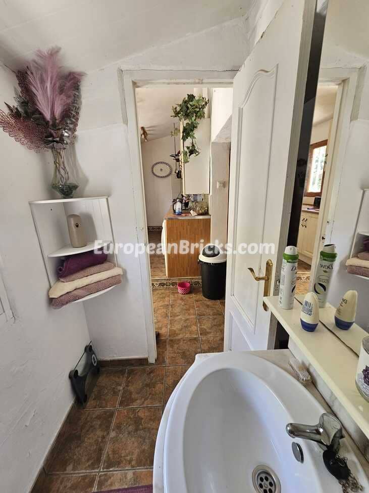 2 soveværelse Finca/Landehus til salg i Ibi med swimmingpool garage - € 147.950 (Ref: 9130489)