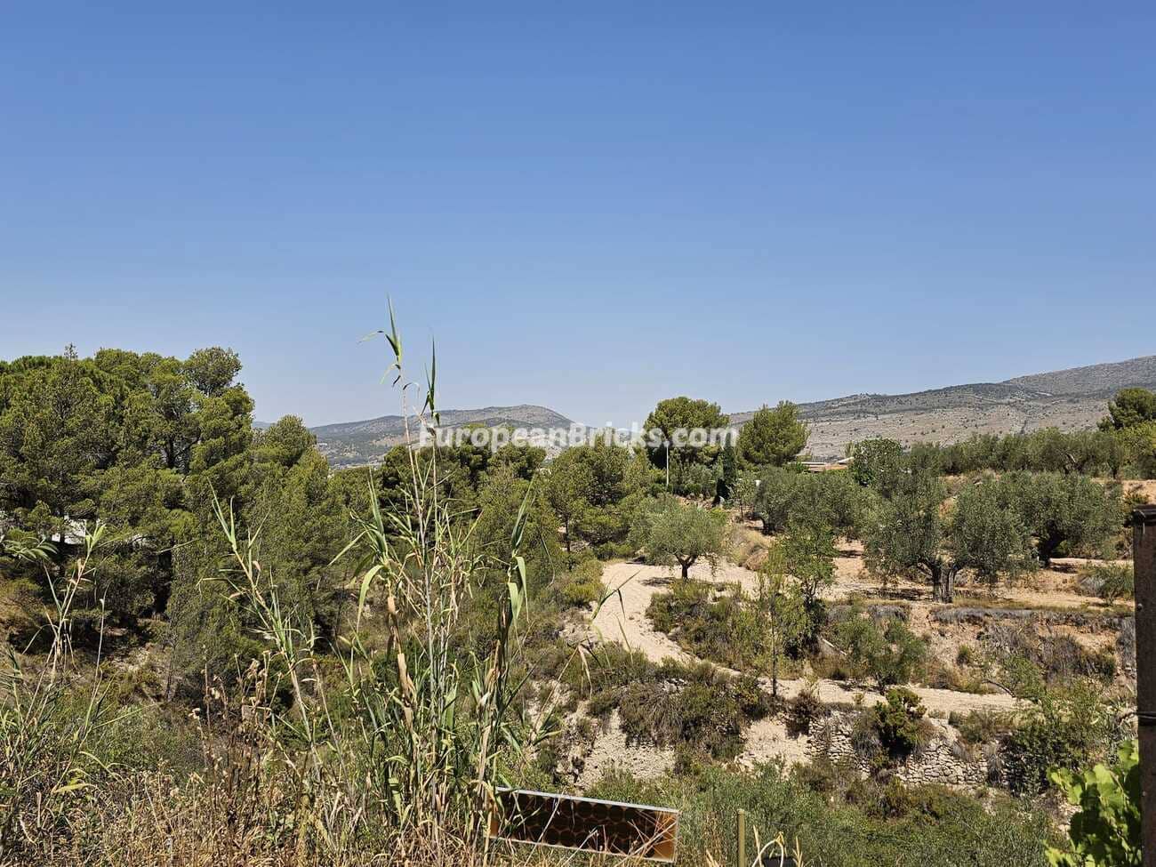 2 soveværelse Finca/Landehus til salg i Ibi med swimmingpool garage - € 147.950 (Ref: 9130489)