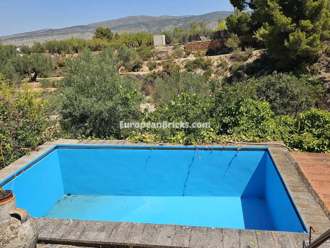 2 soveværelse Finca/Landehus til salg i Ibi med swimmingpool garage - € 147.950 (Ref: 9130489)