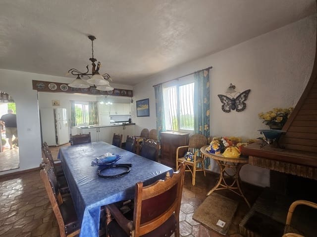 5 sypialnia Willa na sprzedaż w Oliva z basenem - 350 000 € (Ref: 9182046)