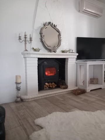 4 bedroom Finca/Country House for sale in Moraleda de Zafayona with pool garage - € 249,950 (Ref: 9304655)