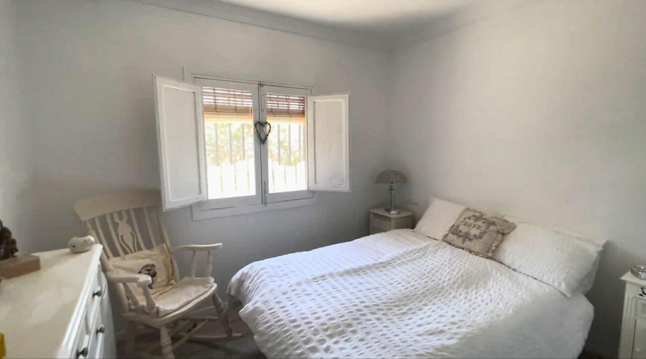 4 bedroom Finca/Country House for sale in Moraleda de Zafayona with pool garage - € 249,950 (Ref: 9304655)