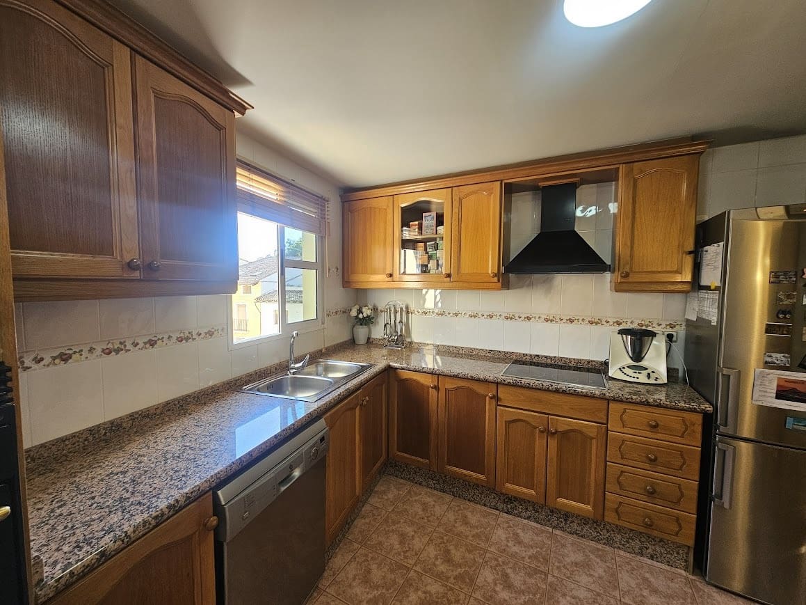 4 sypialnia Penthouse na sprzedaż w Xativa - 189 000 € (Ref: 9311935)