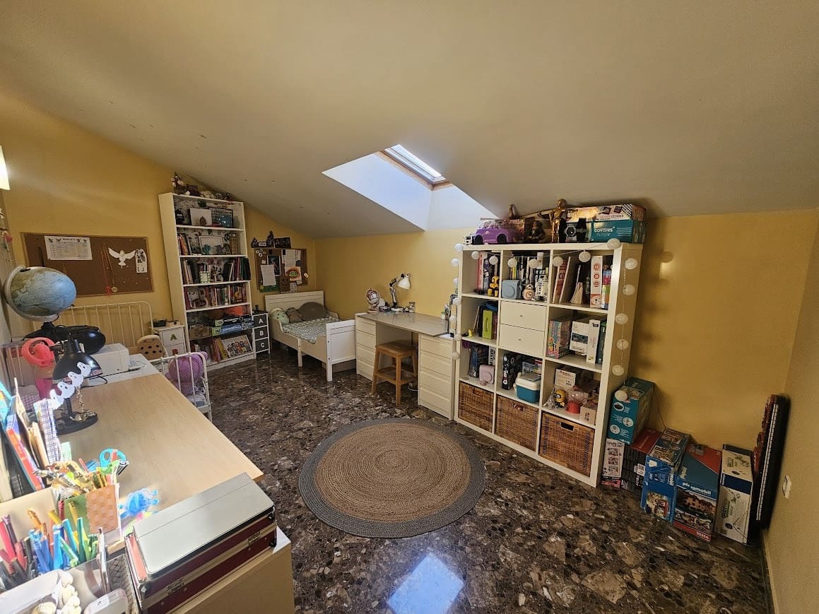 4 sypialnia Penthouse na sprzedaż w Xativa - 189 000 € (Ref: 9311935)