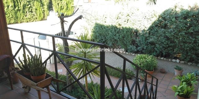 3 soverom Villa til salgs i Camarena med garasje - € 245 000 (Ref: 9325224)