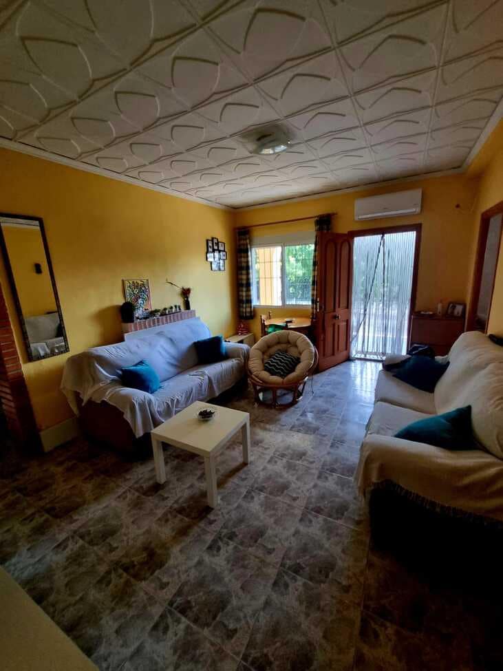 3 chambre Finca/Maison de Campagne à vendre à Canals avec piscine garage - 249 000 € (Ref: 9353012)