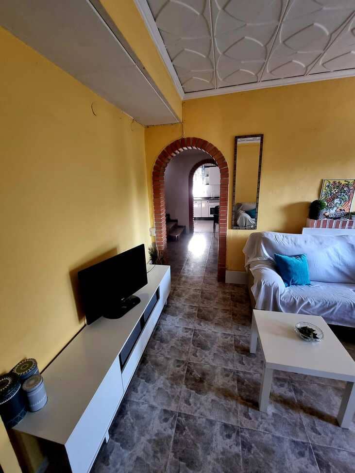 3 chambre Finca/Maison de Campagne à vendre à Canals avec piscine garage - 249 000 € (Ref: 9353012)