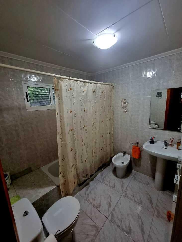 3 chambre Finca/Maison de Campagne à vendre à Canals avec piscine garage - 249 000 € (Ref: 9353012)