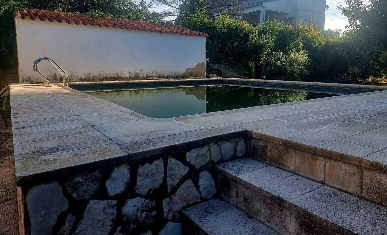 3 chambre Finca/Maison de Campagne à vendre à Canals avec piscine garage - 249 000 € (Ref: 9353012)