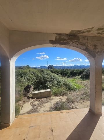 4 bedroom Finca/Country House for sale in Canals with garage - € 120,000 (Ref: 9383978)