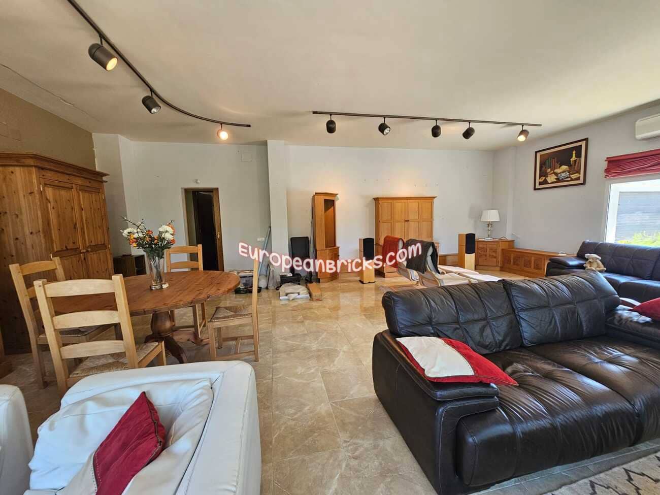 7 soverom Finca/Herregård til salgs i Ontinyent med svømmebasseng garasje - € 495 000 (Ref: 9392017)