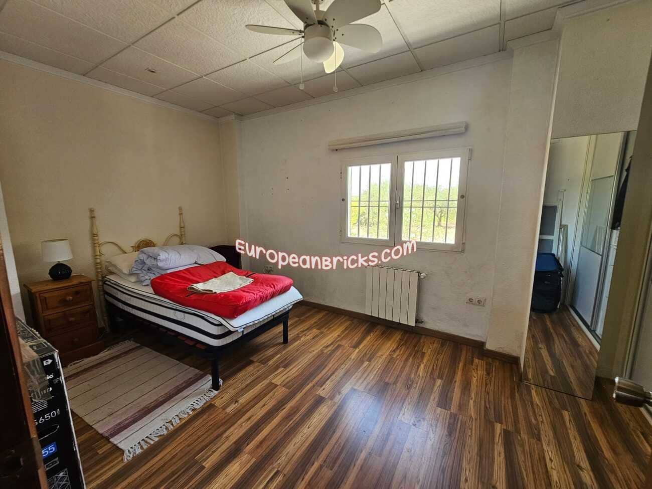 7 soverom Finca/Herregård til salgs i Ontinyent med svømmebasseng garasje - € 495 000 (Ref: 9392017)