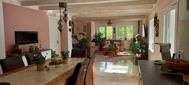 4 sovrum Finca/Hus på landet till salu i Xàtiva med pool - 450 000 € (Ref: 9481648)