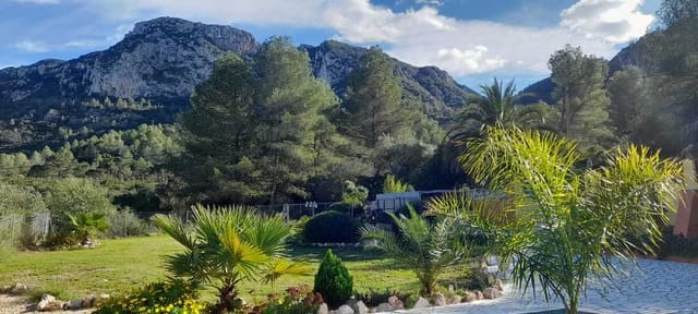 4 sovrum Finca/Hus på landet till salu i Xàtiva med pool - 450 000 € (Ref: 9481648)