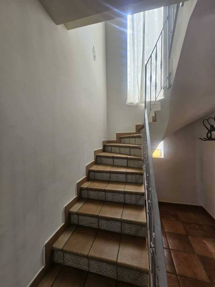 5 bedroom Villa for rent in Xativa with pool - € 2,250 (Ref: 9548471)