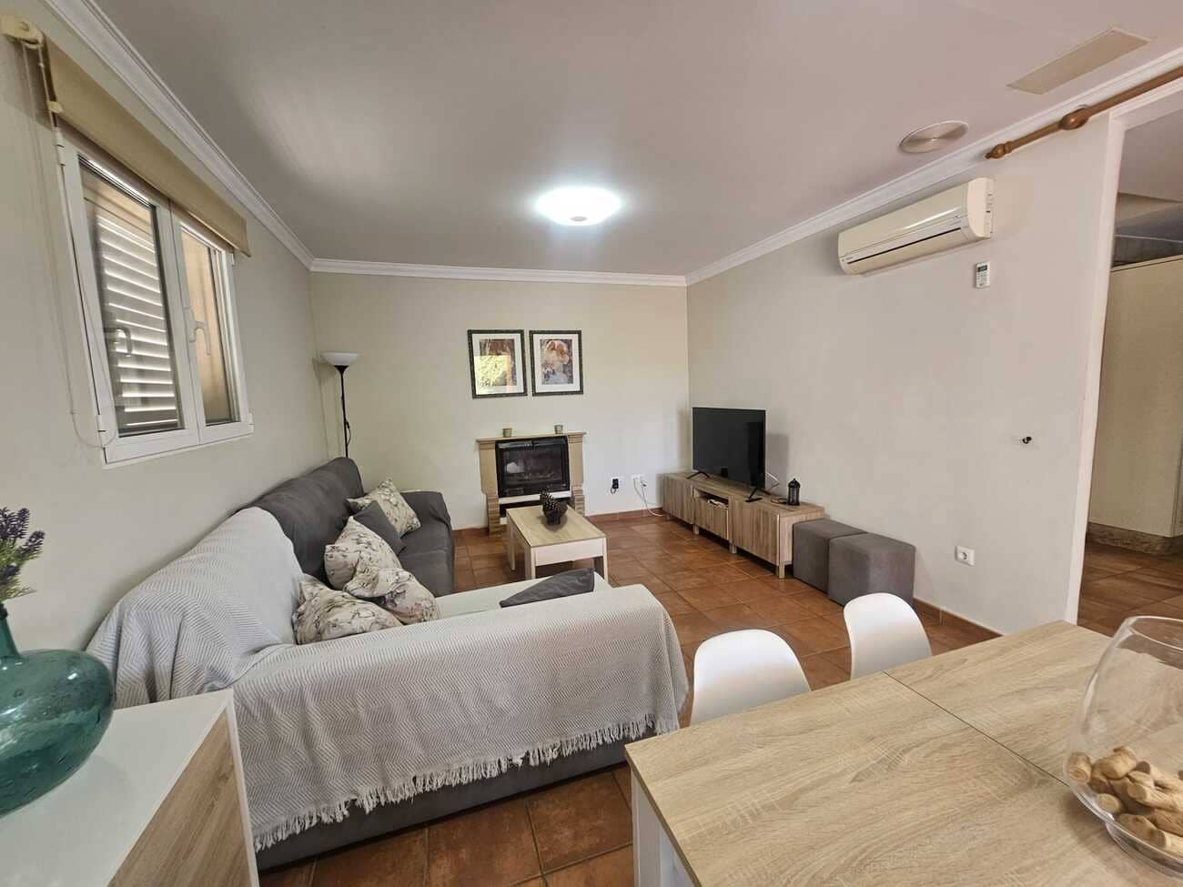 5 bedroom Villa for rent in Xativa with pool - € 2,250 (Ref: 9548471)