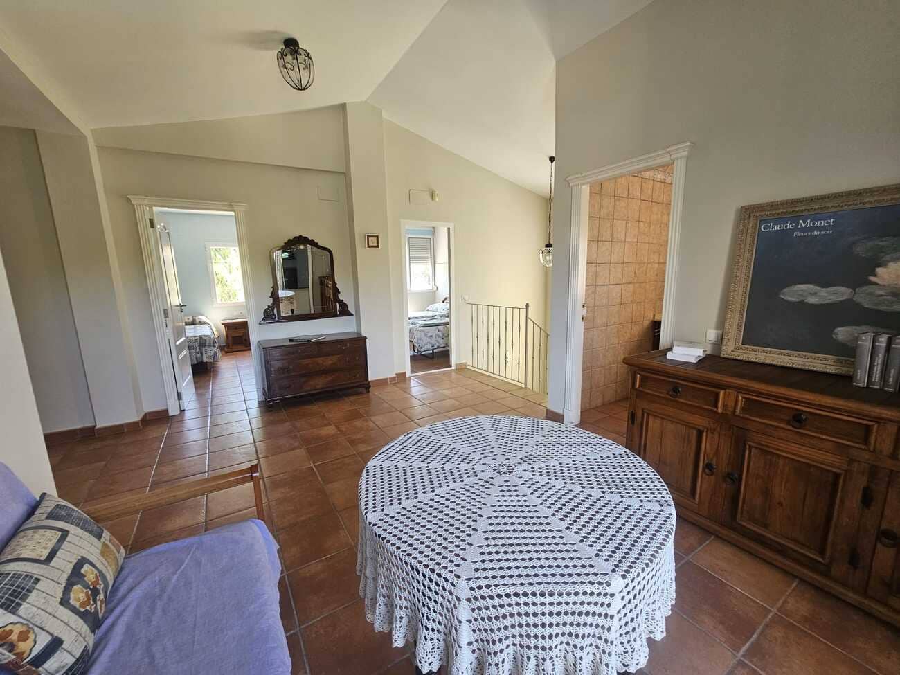 5 bedroom Villa for rent in Xativa with pool - € 2,250 (Ref: 9548471)