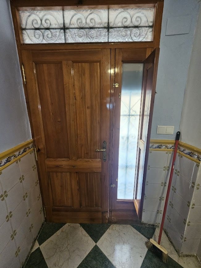 4 soverom Hus til salgs i Xativa - € 150 000 (Ref: 9553130)