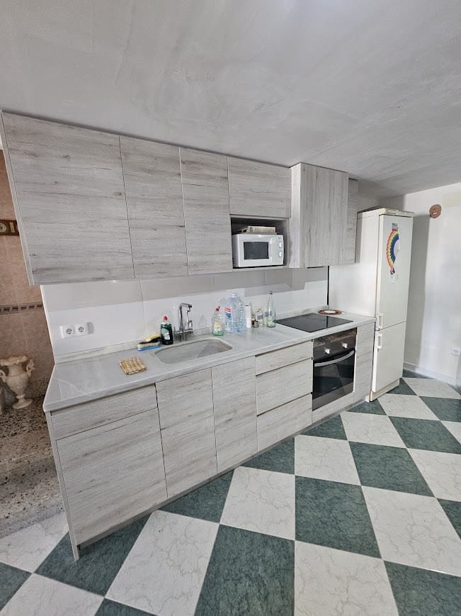 4 soverom Hus til salgs i Xativa - € 150 000 (Ref: 9553130)