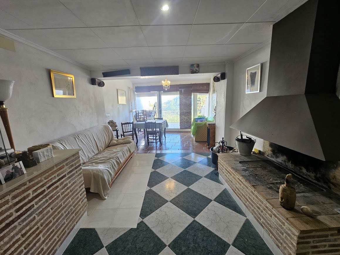 4 soverom Hus til salgs i Xativa - € 150 000 (Ref: 9553130)