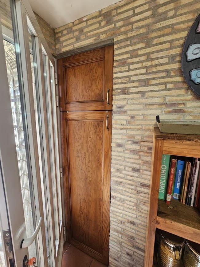 4 bedroom Villa for sale in Alberic with pool - € 325,000 (Ref: 9590442)