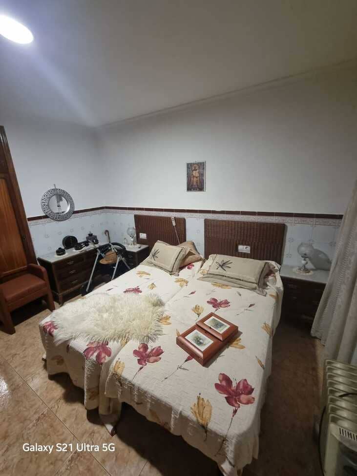 3 bedroom Townhouse for sale in Barxeta - € 70,000 (Ref: 9590443)