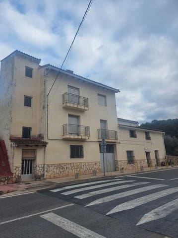 5 quarto Casa em Banda para venda em Navarrés com garagem - 165 000 € (Ref: 9590444)