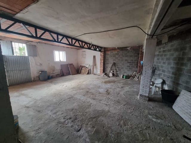 5 quarto Casa em Banda para venda em Navarrés com garagem - 165 000 € (Ref: 9590444)