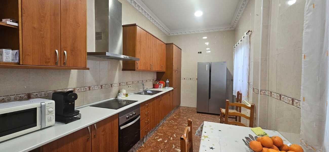 5 soveværelse Byhus til salg i Xativa - € 230.000 (Ref: 9606694)