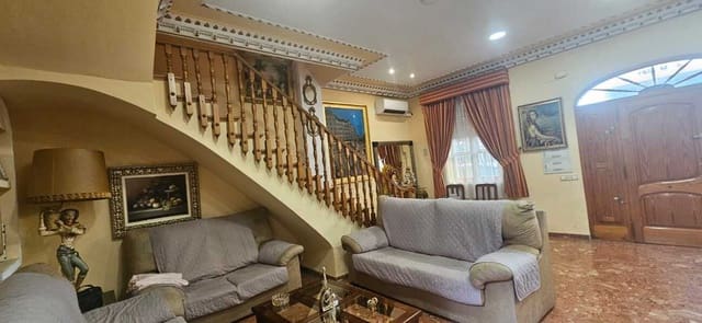 5 soveværelse Byhus til salg i Xàtiva - € 230.000 (Ref: 9606694)