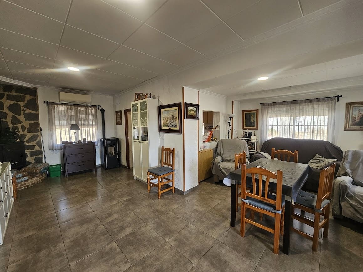 4 slaapkamer Finca/Landhuis te koop in Canals met zwembad - € 350.000 (Ref: 9629500)