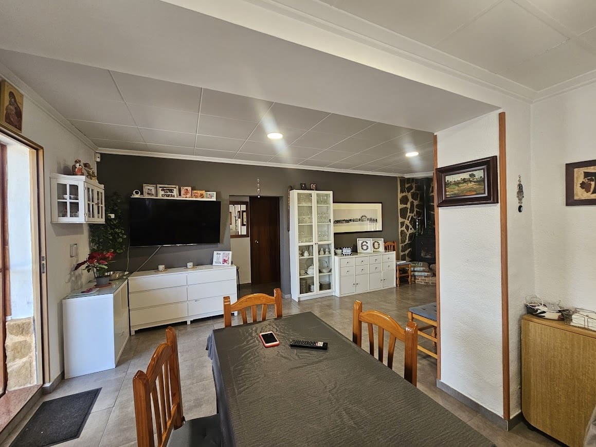 4 slaapkamer Finca/Landhuis te koop in Canals met zwembad - € 350.000 (Ref: 9629500)