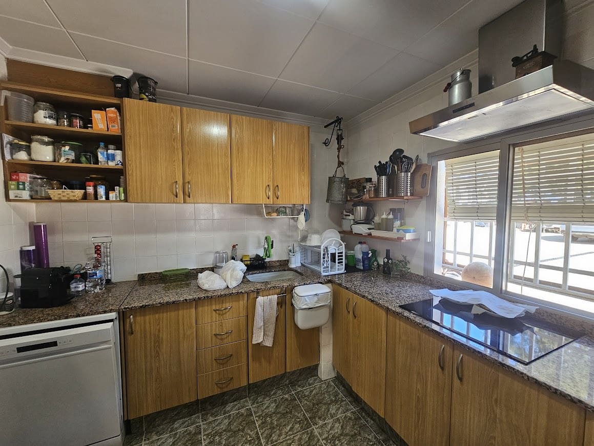 4 slaapkamer Finca/Landhuis te koop in Canals met zwembad - € 350.000 (Ref: 9629500)