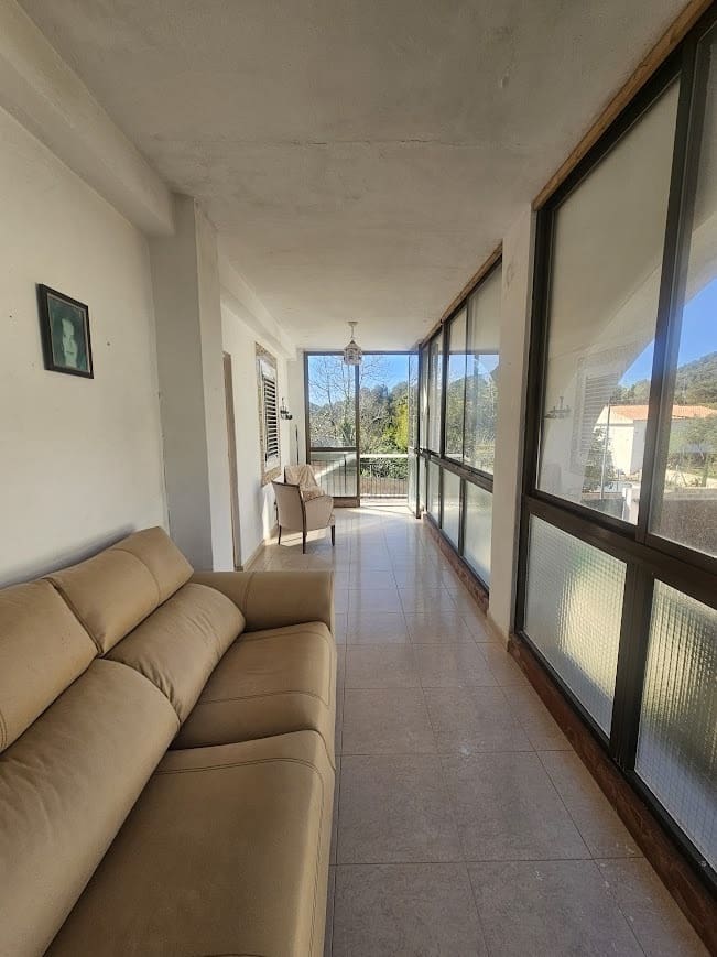 4 bedroom Villa for sale in Gandia with pool garage - € 250,000 (Ref: 9700157)